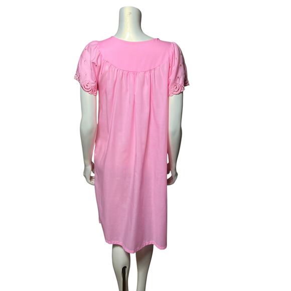 Vintage Pink Nightgown Robe House Dress Embroidered Rose Scalloped Sleeves - Picture 5 of 10